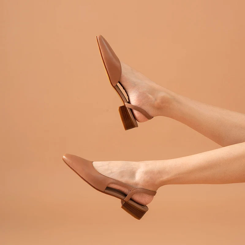 Sandale à petit talon et confortable en cuir de haute qualité pour femme